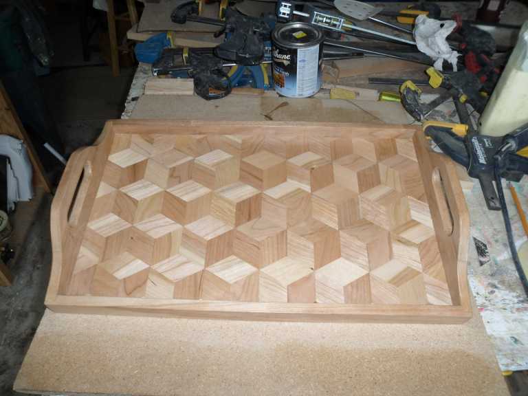 Serving tray